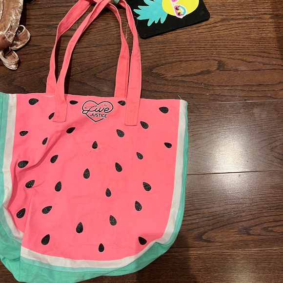 Bundle of 4 different bags/wallets - Picture 5 of 7